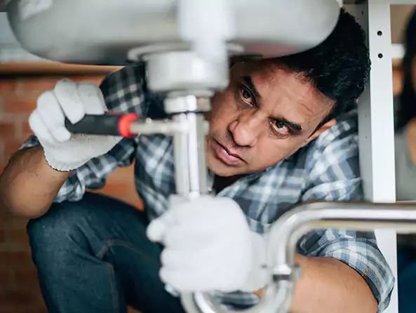  Why Choose Miami Plumbing and Heating for Commercial Plumbing in Miami, FL?